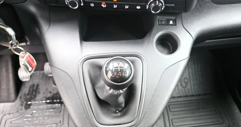 Toyota Proace City cena 72900 przebieg: 72640, rok produkcji 2021 z Nasielsk małe 352